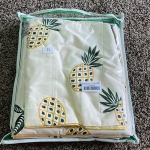 Pineapple bedding set